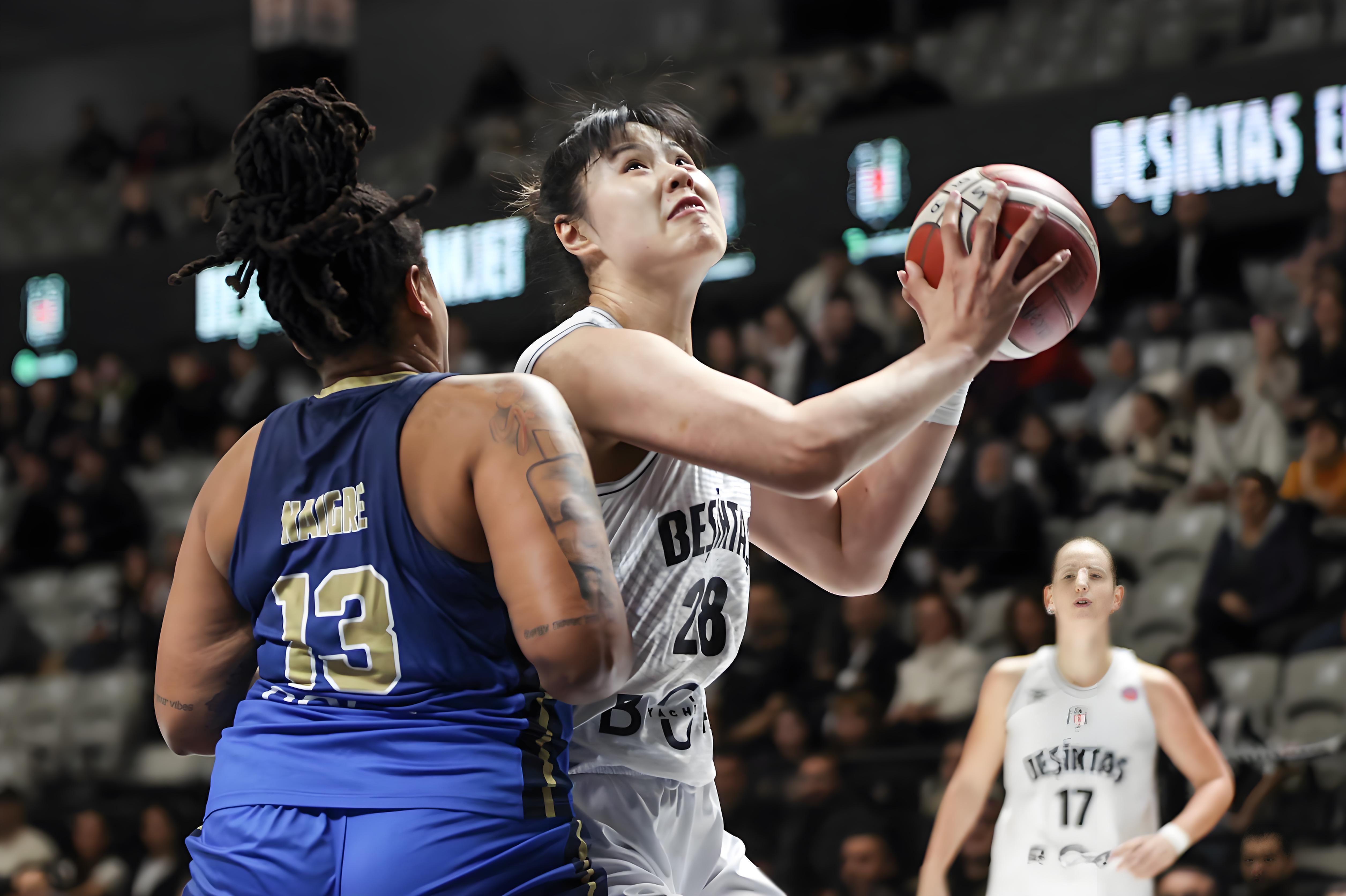 关于李月汝砍赛季新高11分9篮板！WNBA飞翼擒太阳的信息